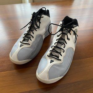 RARE Nike Jordan Jumpman Team 1 White Shoes Men's 13.5